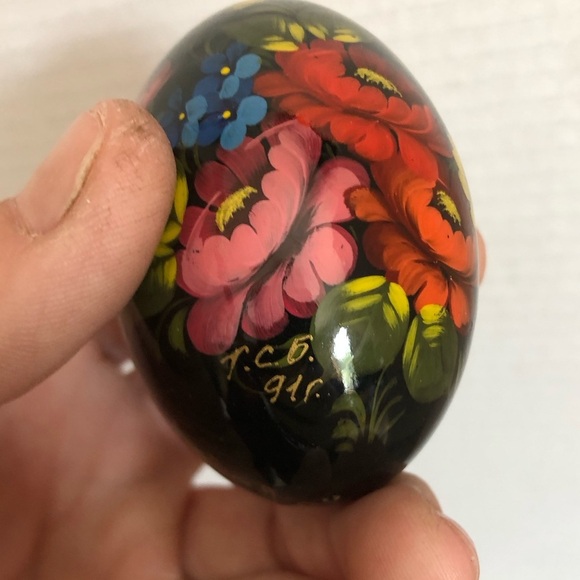 Vtg Hand Painted Ukrainian Egg - Picture 7 of 10